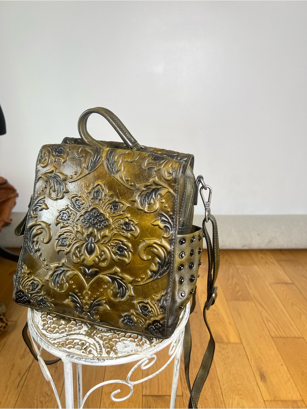 Vintage Embossed Olive Green Leather Shoulder Bag